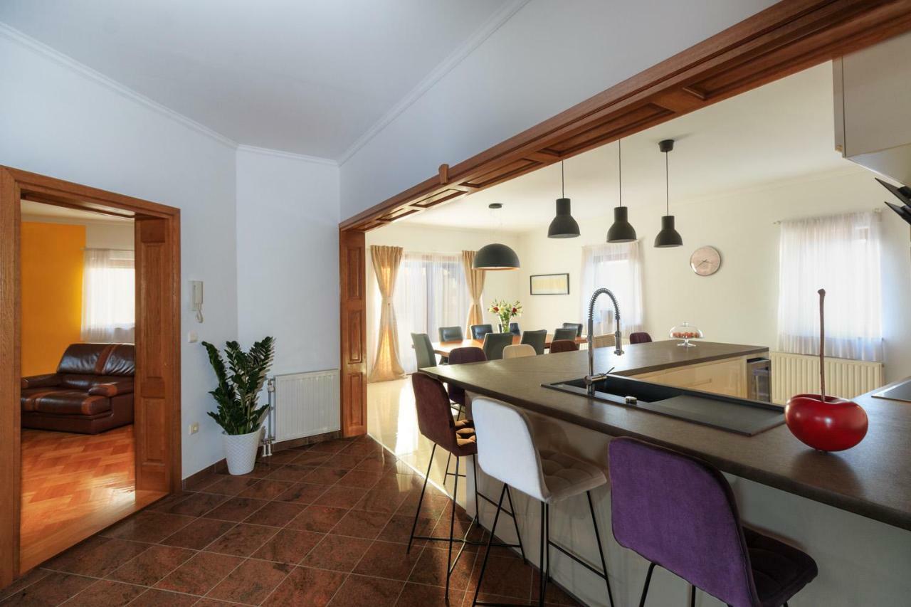 Villa Dream Srima Esterno foto