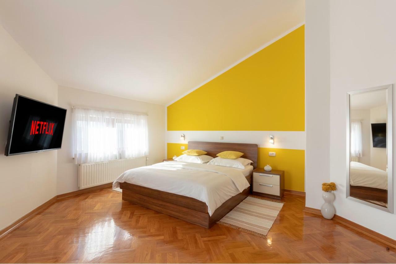Villa Dream Srima Esterno foto